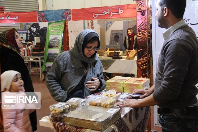 جشنواره شیرینی سنتی و باقلوای قزوین