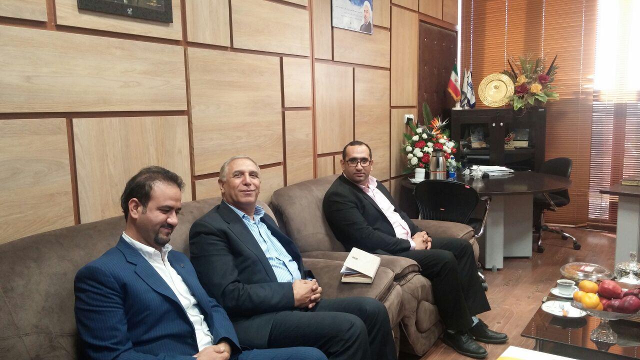 دیدار آقای نوری مدیر عامل بانک شهر با آقای هادی طاهر خانی مدیر عامل شرکت نمایشگاه های بین المللی استان قزوین