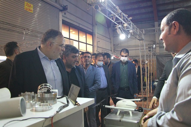 افتتاح نمایشگاه توانمندی های صنایع کوچک و کار