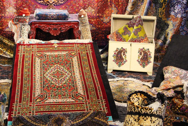 سیزدهمین نمایشگاه تخصصی فرش دستباف و تابلوفرش