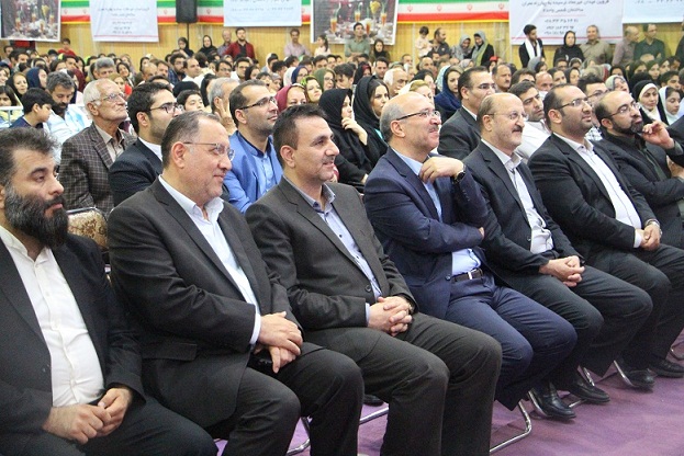 حضور استاندار قزوین وجمعی از مسئولان استان در ششمین شب برگزاری جشن رمضان